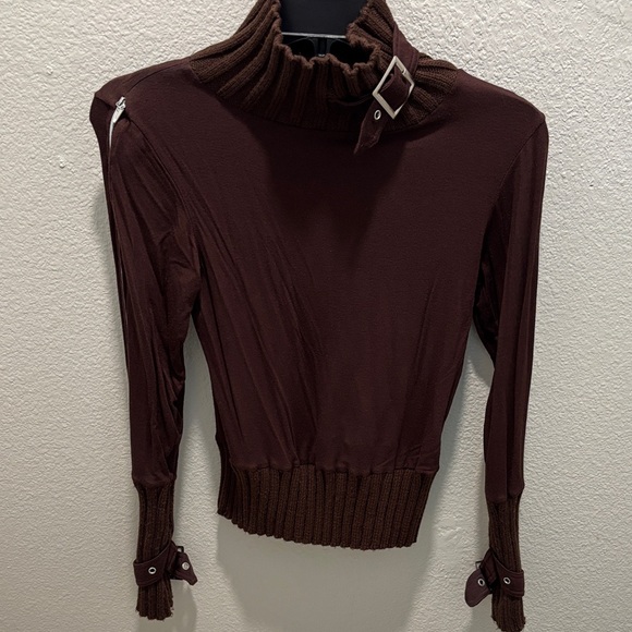 Yoki Sweaters - Vintage Yoki Brown Turtleneck Sweater with zippers and buckles